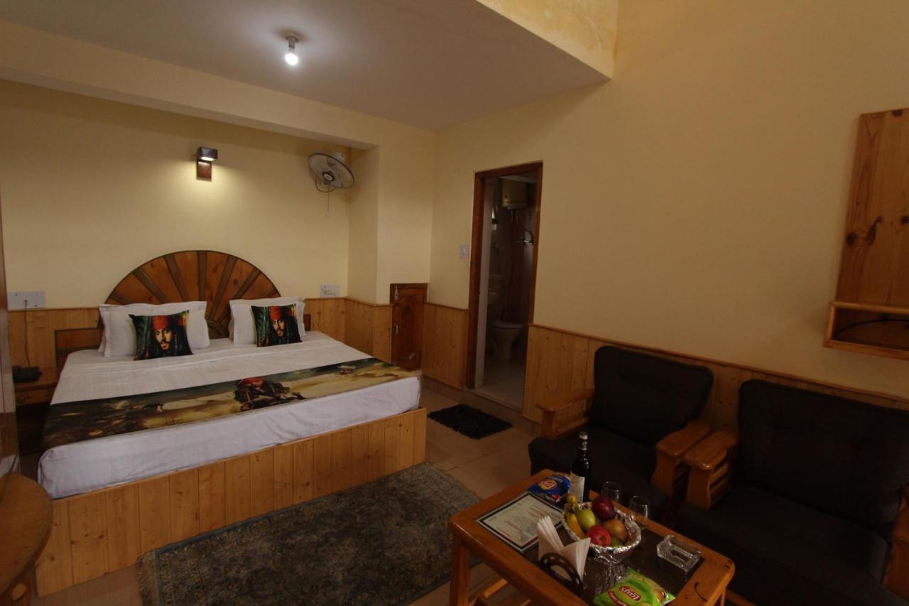 Hotel Purnima Riverside Kasol Esterno foto