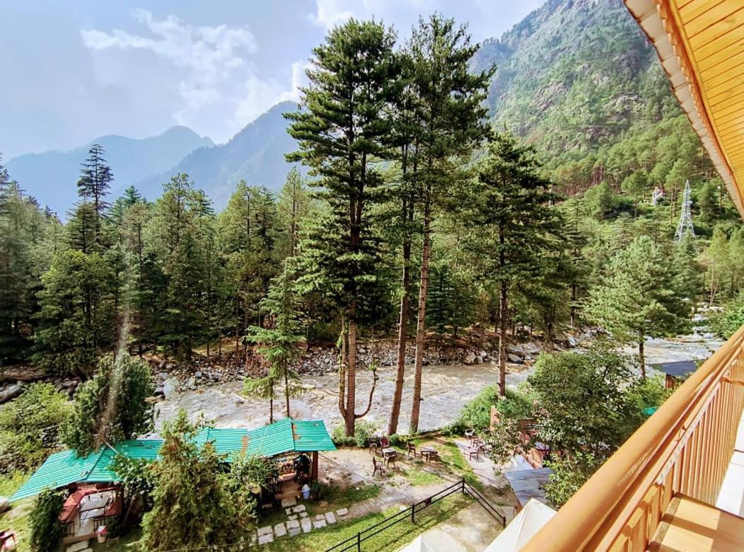 Hotel Purnima Riverside Kasol Esterno foto